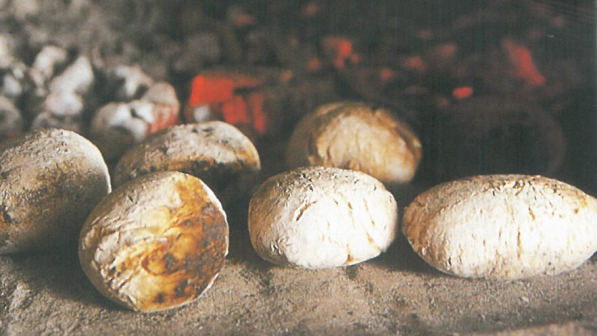 fi_009_hamubasult_pogacsa_ash_baked_scone