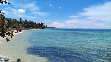 fi_147_ban_thai_beaches