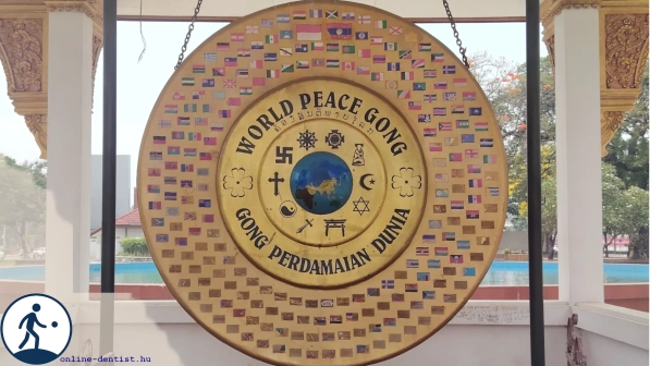 fi_252_world_peace_gong