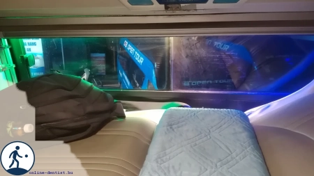 fi_296_sleeping_bus